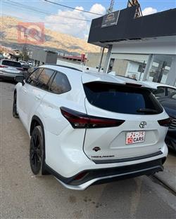 تويوتا هايلاندر